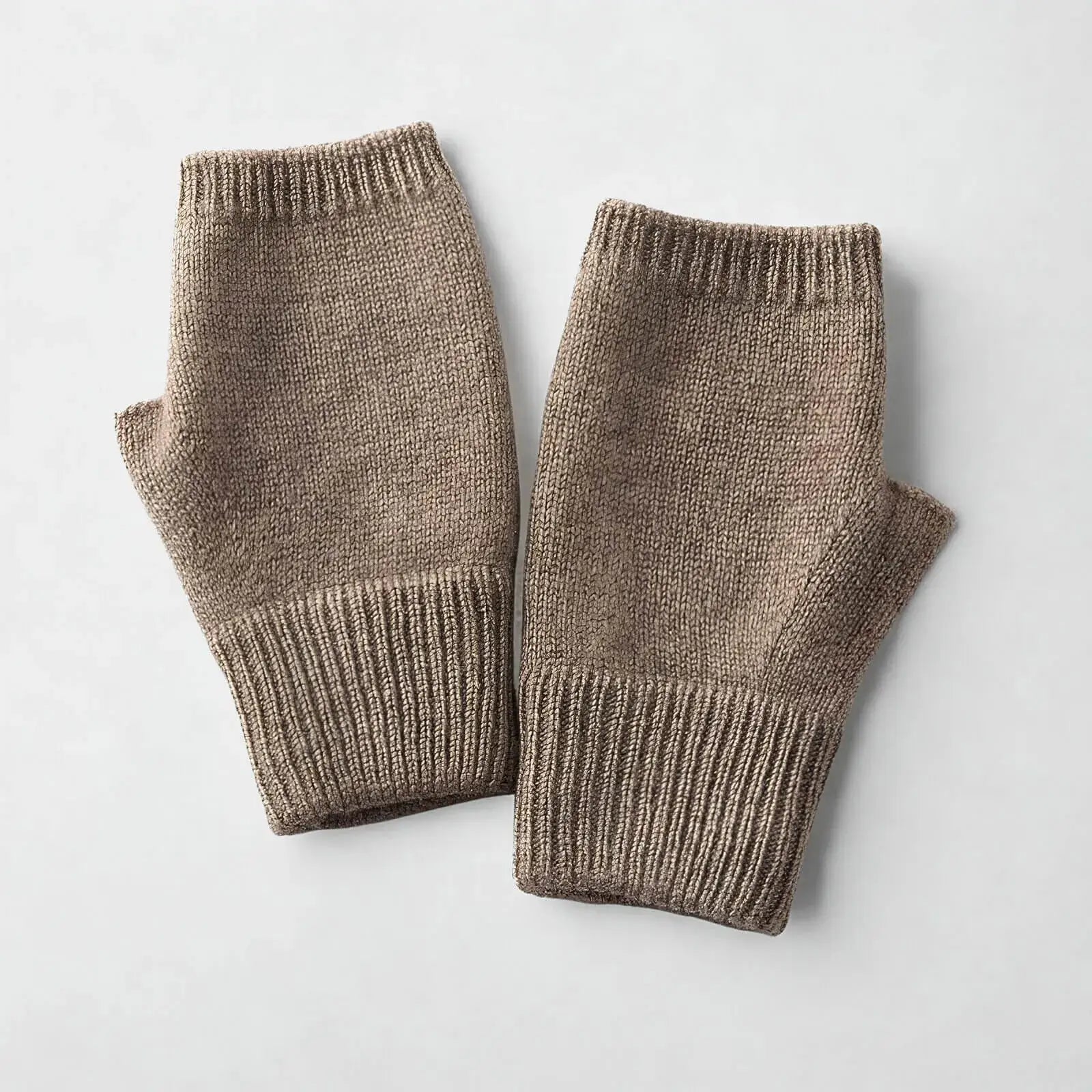 Amberlight Mittens