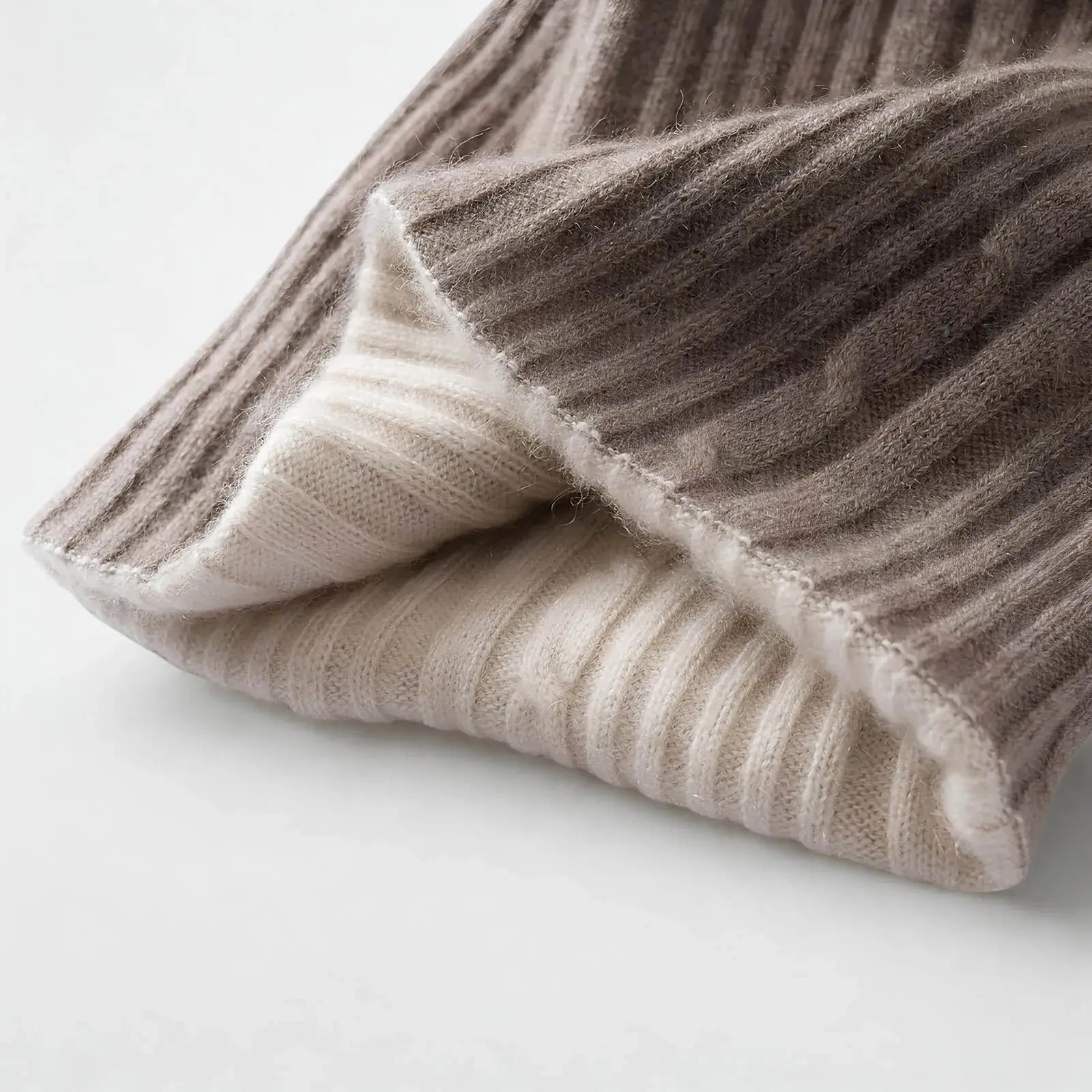 Amara Elise Winter Cashmere Hat